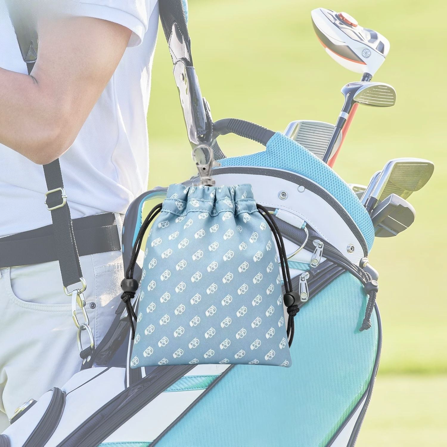 Een minimalistische blauwe gol - Golf Equipment Stores recensie en prijs
